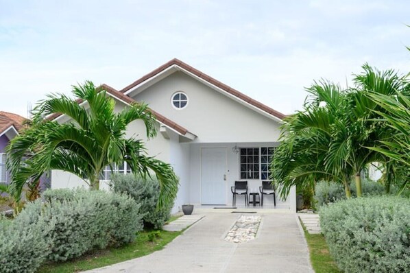 Exterior - DaCosta Villas (Bamboo)