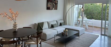 Smart-TV, Stereoanlage