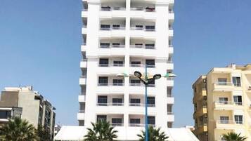 Minibar, in-room safe, free WiFi