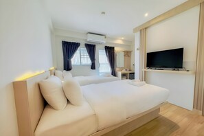 Twin Room, Balcony | View from room