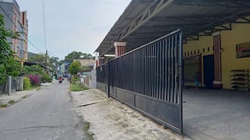 Bagian depan properti