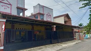 Bagian depan properti