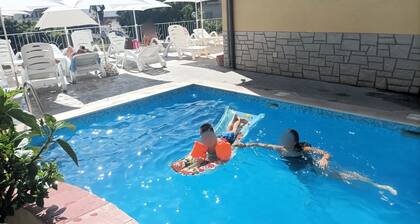 Tropea confortable three-room apartment with POOL 3 minutes from the SEA