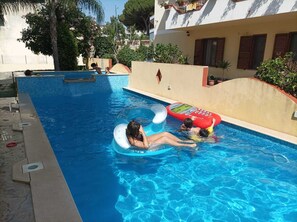 Outdoor pool - Tropea confortable three-room apartment with POOL 3 minutes from the SEA (Santa Domenica)