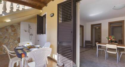 1070 Girasole Trilo 2 by Barbarhouse
