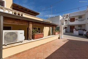 House - 1069 Girasole Trilo 1 by Barbarhouse (Castrignano del Capo)