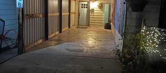 Private Entrance Guest Suite Apartment