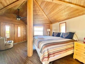 4 bedrooms, free WiFi, bed sheets