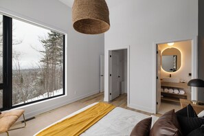 5 makuuhuonetta, silitysrauta/-lauta, Wi-Fi, vuodevaatteet