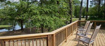 Family Retreat for vacations, weddings, family reunions and corporate retreats. 