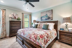 3 soverom, strykejern/-brett, wi-fi og sengetøy