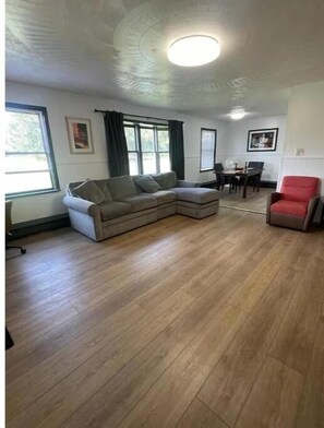 Living area - Relaxing space with 5 bedrooms
Book 2 nights get the 3rd one free (Gouldsboro)