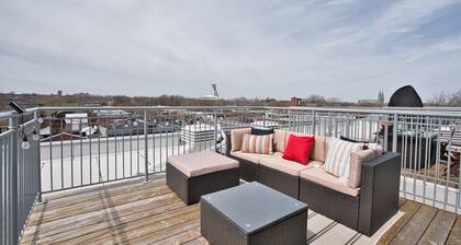 Bright 2-Floor Penthouse Condo with Parking