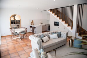 Smart-TV, Tischtennisplatte