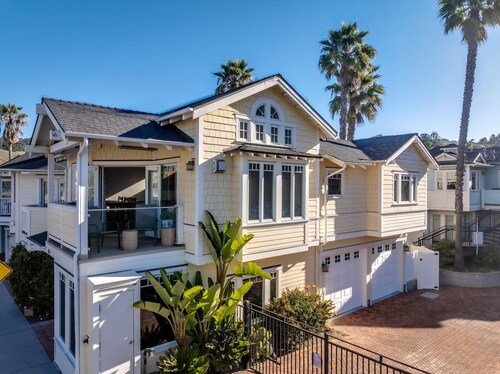 Avila with a view! sleeps 5