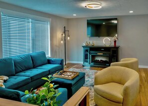 スマートテレビ、暖炉