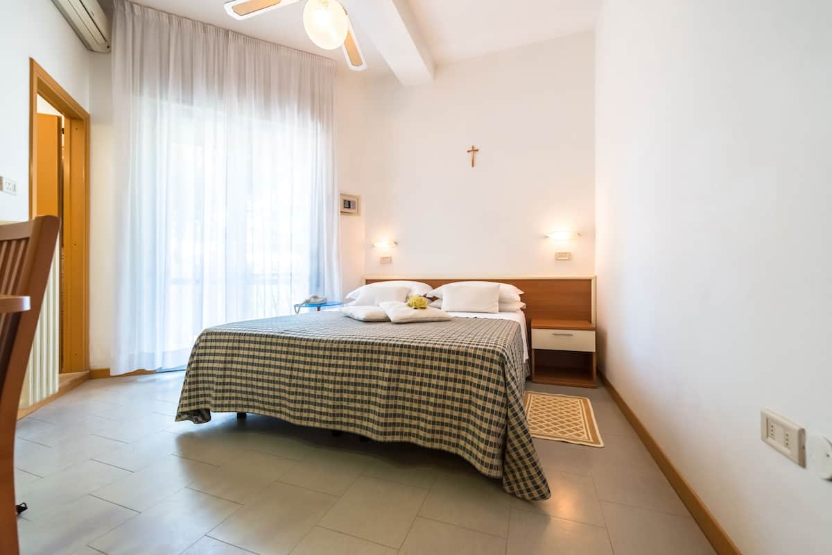Comfort Double or Twin Room