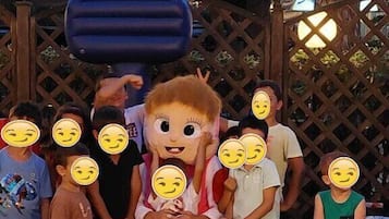 Área de juegos infantiles al aire libre