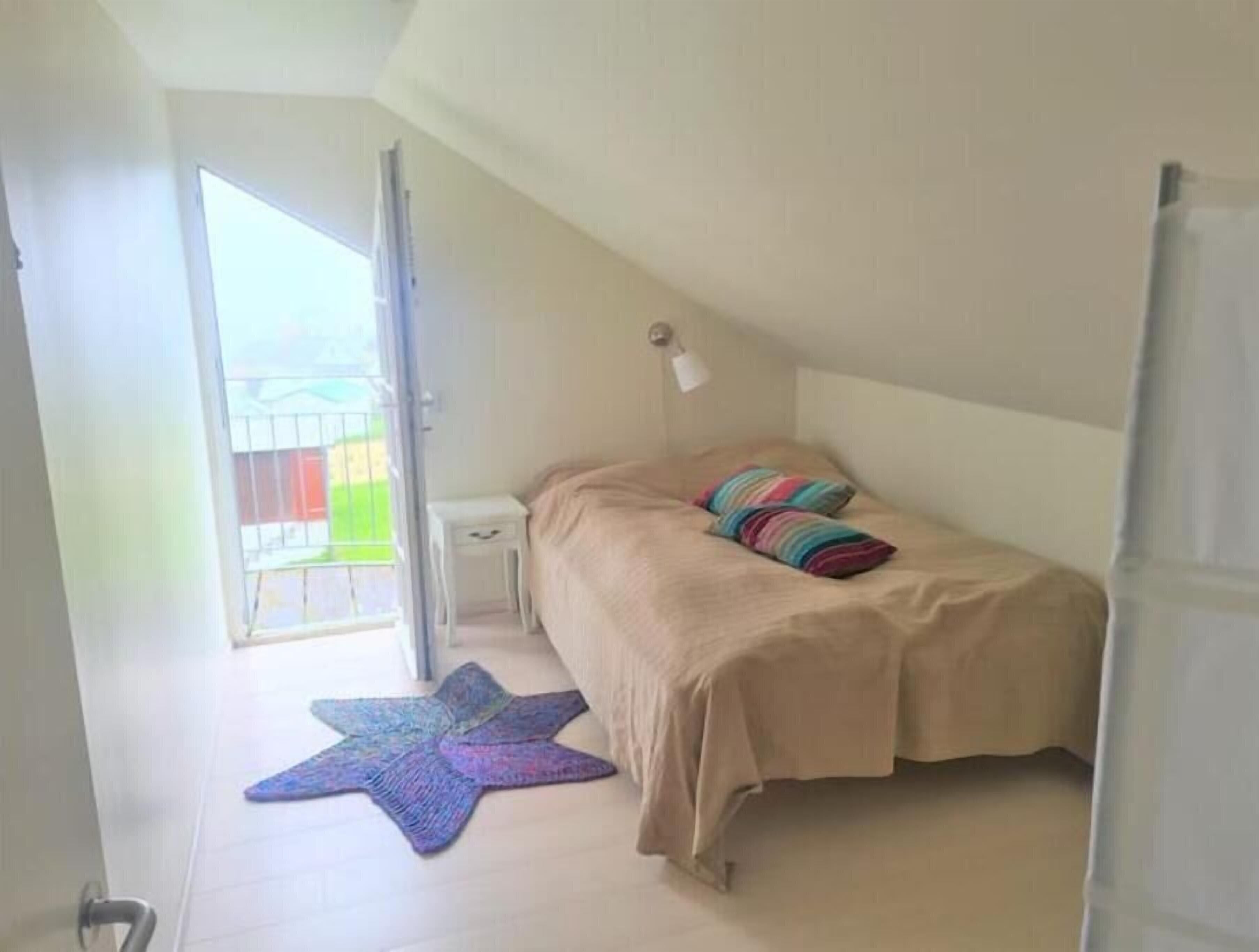 5 habitaciones, wifi gratis y ropa de cama 