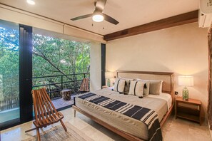 2 bedrooms, Internet, bed sheets - Tranquil getaway by the beach with amazing pool & lush grounds (Tulum)