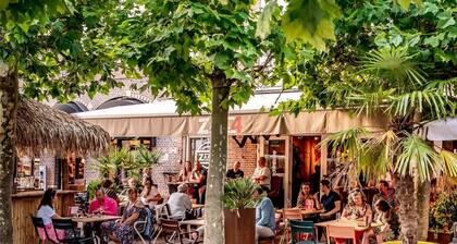 Villa June Rosy, Heerlijk Huis in een Bosrijke Omgeving Vlakbij Nijmegen