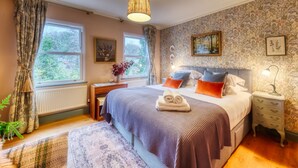 Family Triple Room, Ensuite, Courtyard View