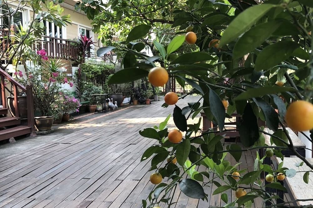 Romyen cafe homestay