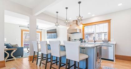 Family-Friendly 4BR Near UNI, Easy Group Stay