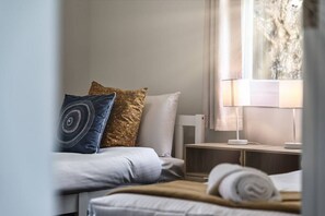 3 bedrooms, iron/ironing board, travel crib, WiFi