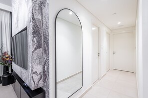 Living area - SuperHost - Downtown Delight 2BR Apt Opposite Burj Khalifa (Dubai)