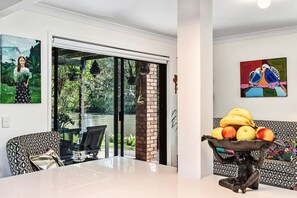 Interior - Riverfront Oasis in Elanora (Elanora)