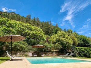 Outdoor pool - Le Gîte du Pont de Cause (Saint-Cybranet)
