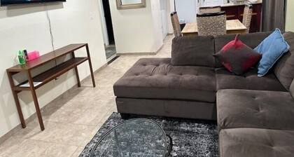 Wonderful House close to airport