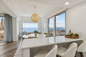 Interior - AIP Resort,Elegant Penthouse, Panoramic Ocean view, 3 balconies, (Amelia Island)