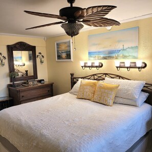 1 bedroom, in-room safe, iron/ironing board, free WiFi