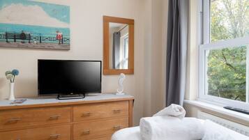 4 bedrooms, iron/ironing board, travel crib, WiFi