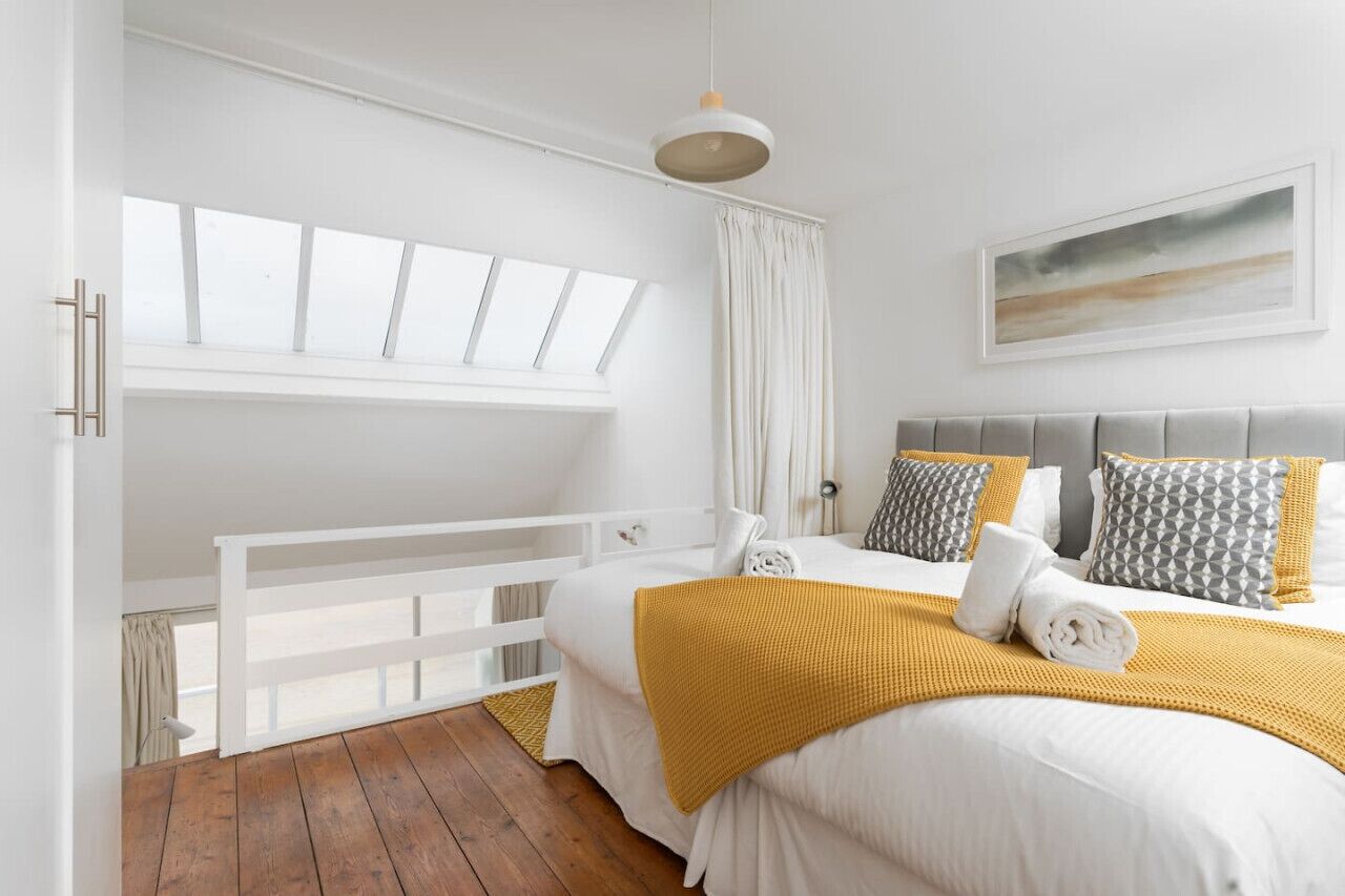 1 bedroom, desk, iron/ironing board, travel cot