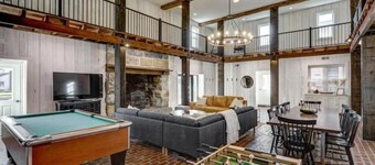 The Barn at Legacy Manor