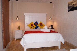 Standard Double Room | Desk, laptop workspace, blackout drapes, iron/ironing board