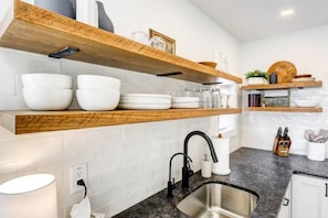 Interior - The Cottage at Legacy Manor (Lancaster)