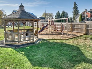 Children's area - The Cottage at Legacy Manor (Lancaster)