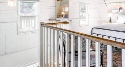 The Cottage at Legacy Manor