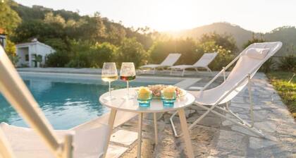 Near Cinque Terre - Mountain Farmhouse with Pool