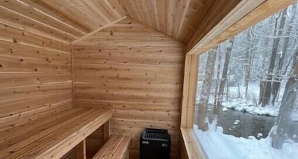 Lake George Getaway with SAUNA!