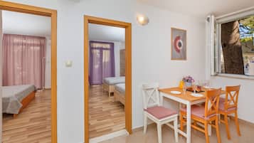 Classic-huoneisto | Ruokailu omassa huoneessa