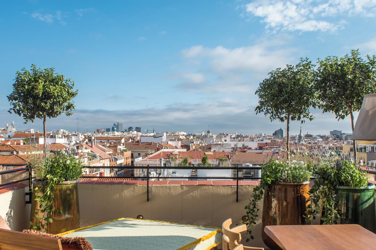 Suite, City View | Terrace/patio