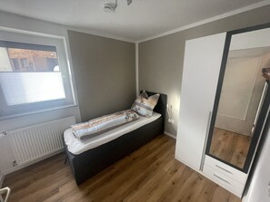 3 soverom, wi-fi (inkludert) og sengetøy