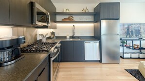 Unclassified image, 2 of 26, button - Seattle Charm|Near University|3 BR|W&D|WIFI (Seattle)
