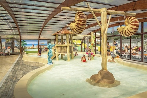 ZEcamping 4* - Parc Aquatique - MH TV Clim Plancha - Club Enfant