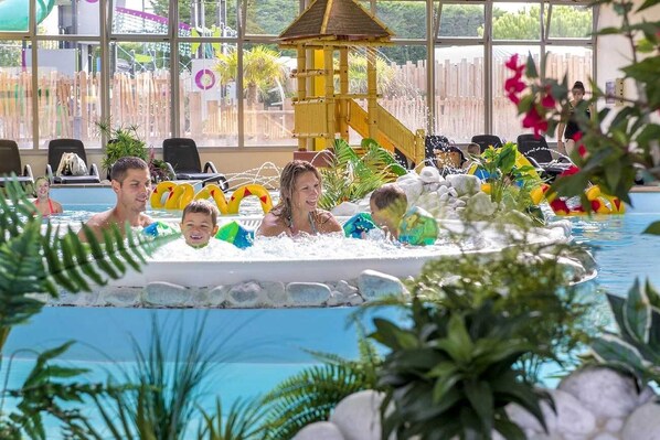 Piscine couverte